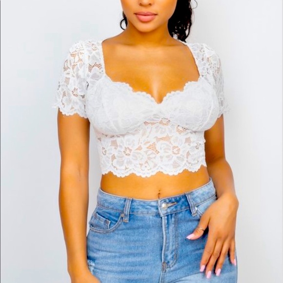 NEW TRENDY OFF WHITE KNIT CROPPED FLORAL LACE TOP - Picture 1 of 7